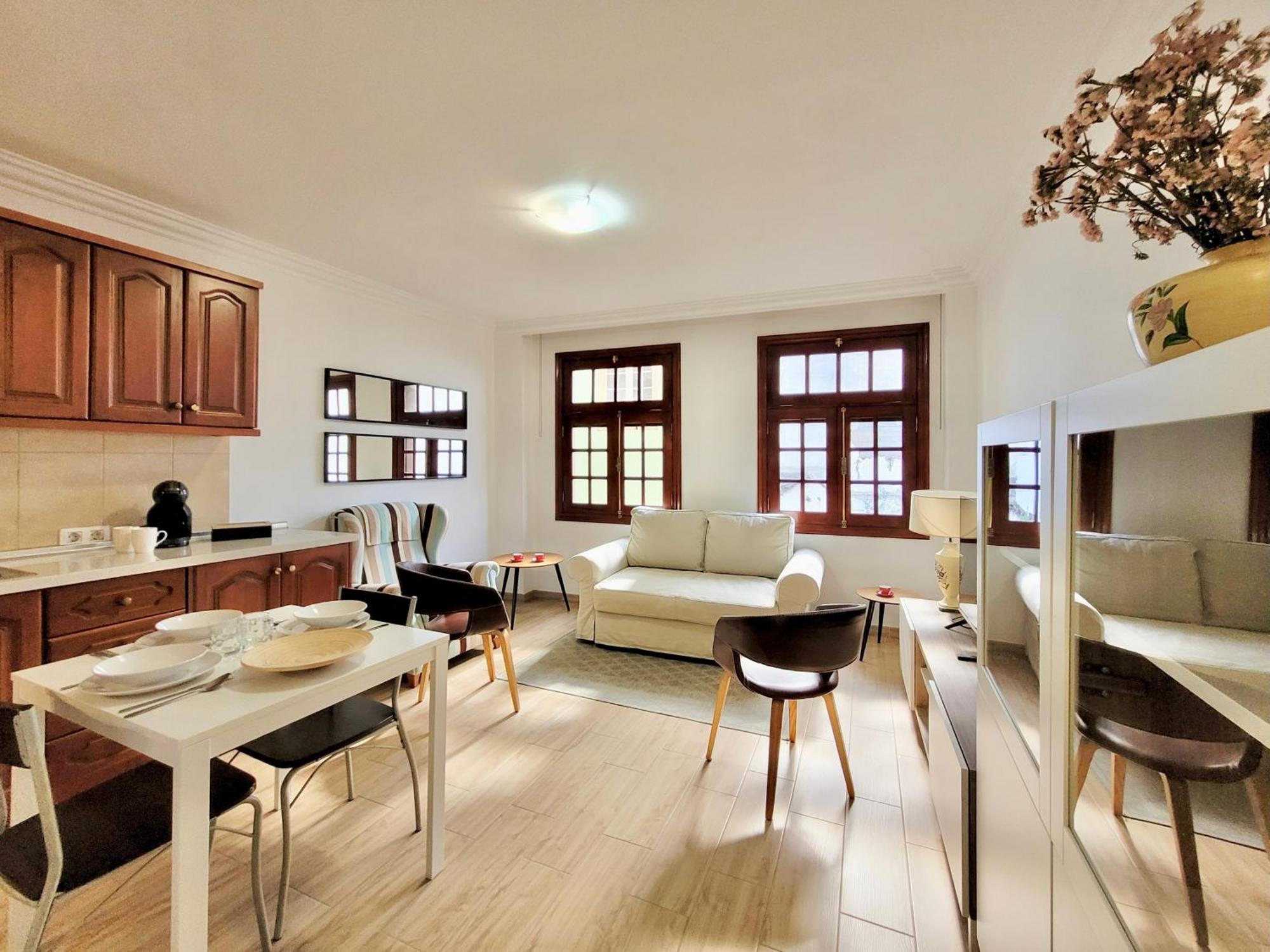 Miranda Apartment With Free Parking بويرتو ذي لا كروز المظهر الخارجي الصورة